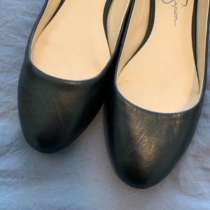 Black ballet flats